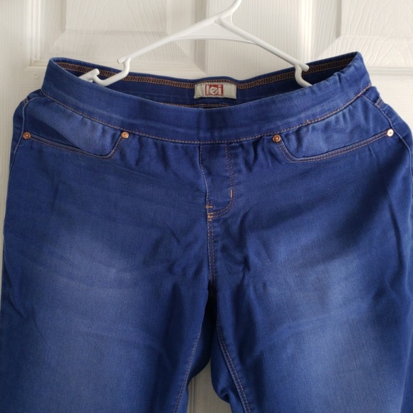 l.e.i. leggings - Picture 5 of 6